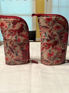 Floral Zip Cosmetic Brush Holder Pouch - Red & Cream